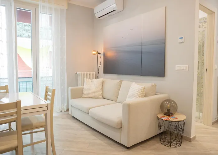 Apartment Casaviva - Cozy Modern Bilo In Rapallo